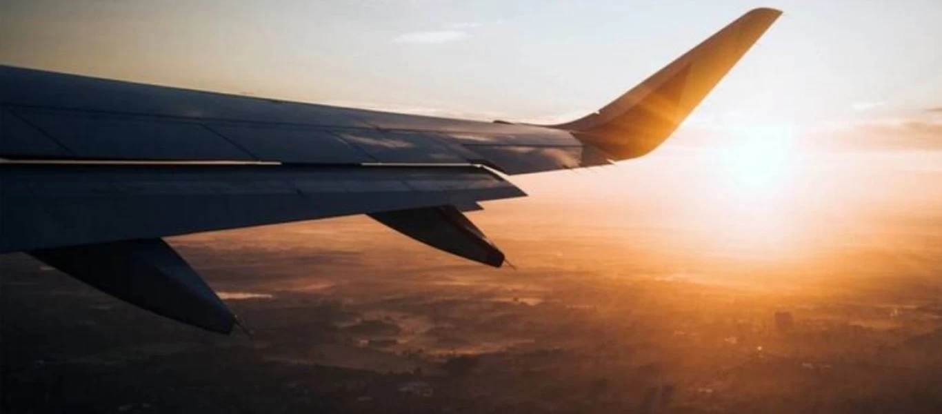 Επεισοδιακή προσγείωση αεροπλάνου στο Ηράκλειο Κρήτης (βίντεο)